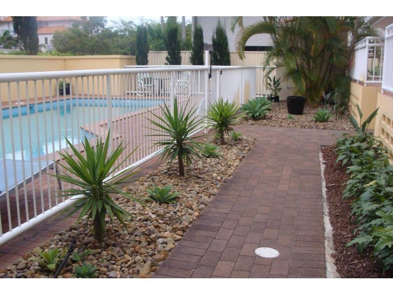 37 Mawarra Street, Chevron Island QLD 4217