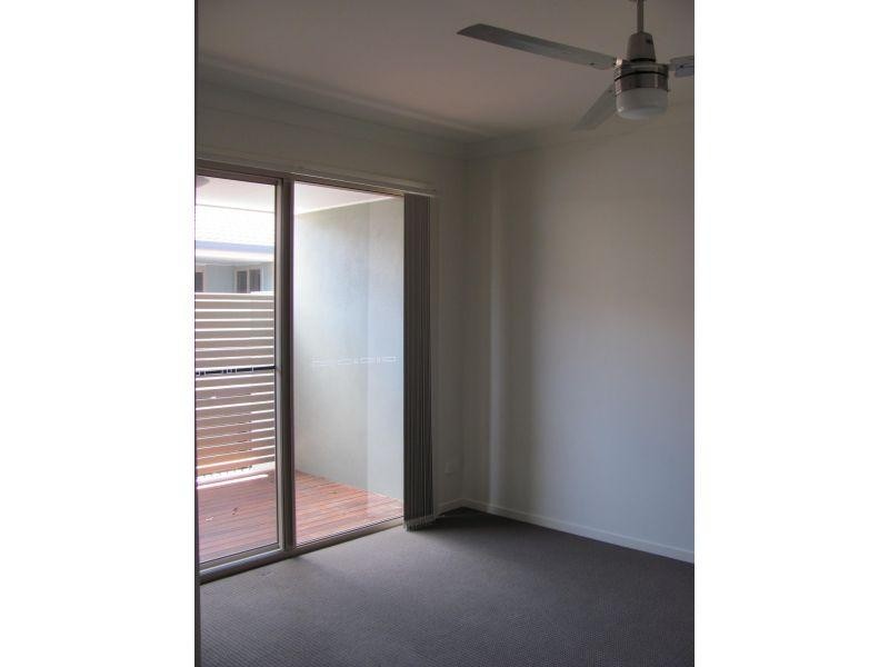 14/30  Fleet Drive, Kippa-ring QLD 4021