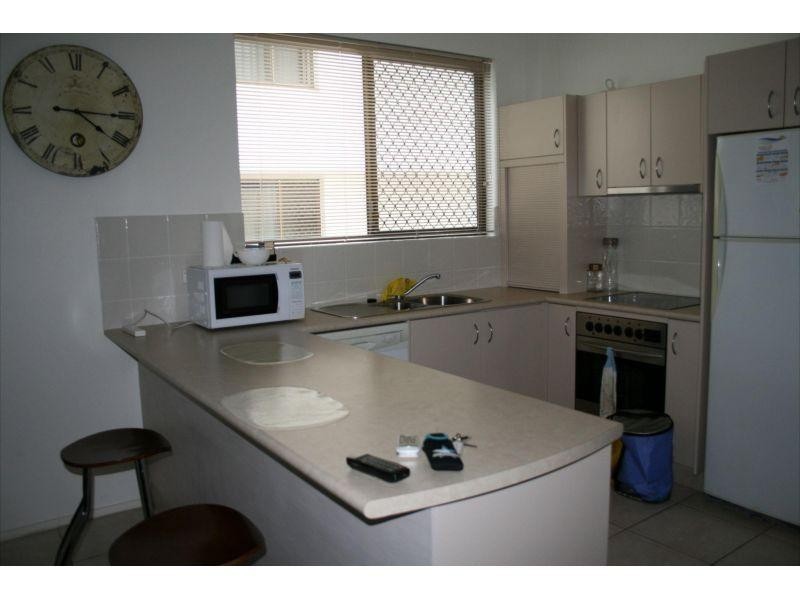 320/27  Orchid Ave, Surfers Paradise QLD 4217