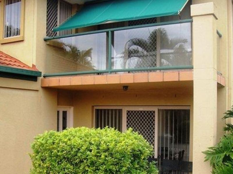 152 Palm Meadows Drive, Carrara QLD 4211