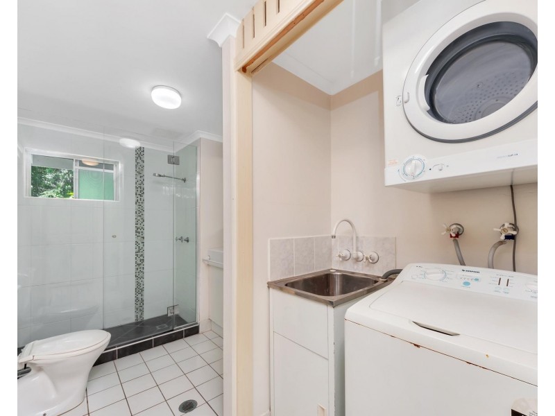 52/203 Mayers Street, Cairns City QLD 4870