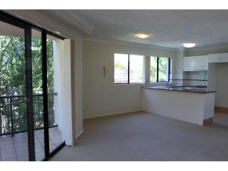 84 High Street, Southport QLD 4215
