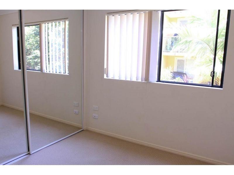 84 High Street, Southport QLD 4215