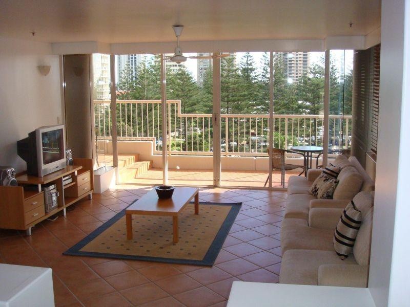 Main Beach QLD 4217