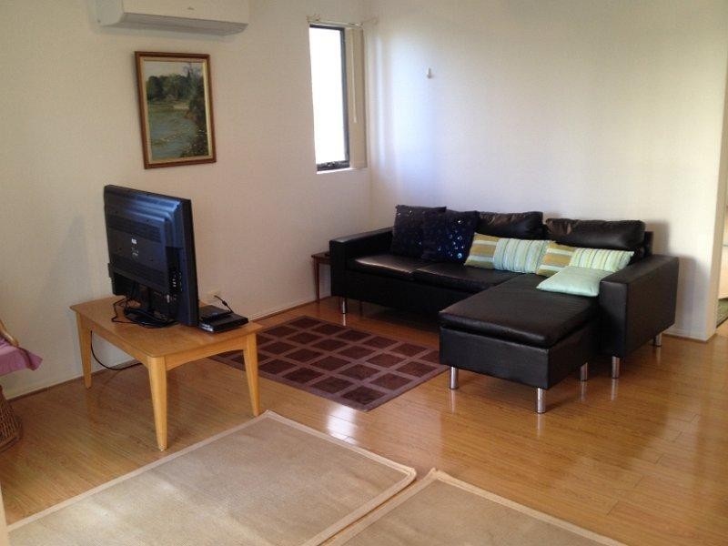 24/6 Fifth Avenue, Burleigh Heads QLD 4220