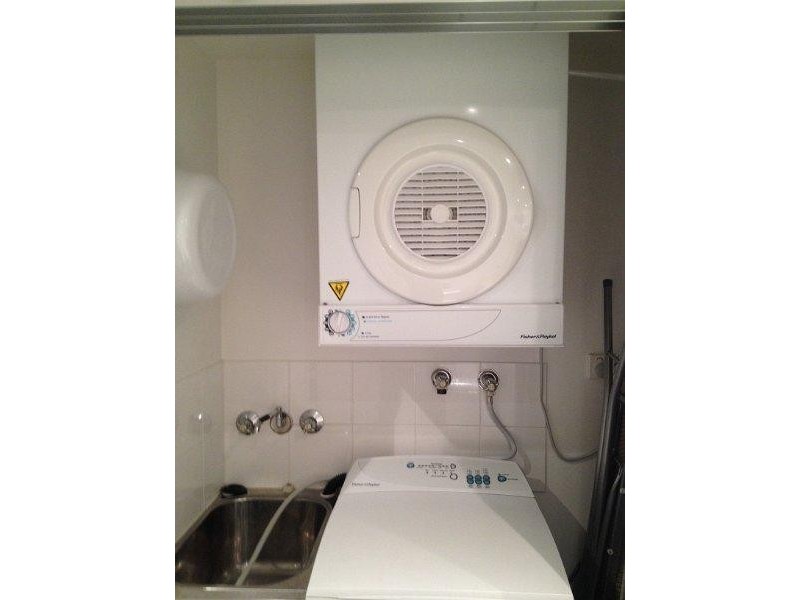 24/6 Fifth Avenue, Burleigh Heads QLD 4220