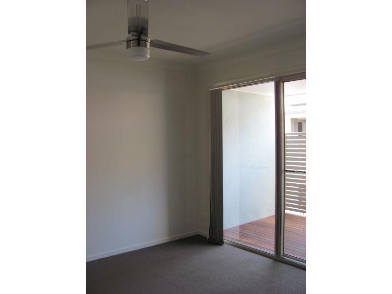 17/30  Fleet Drive, Kippa-ring QLD 4021