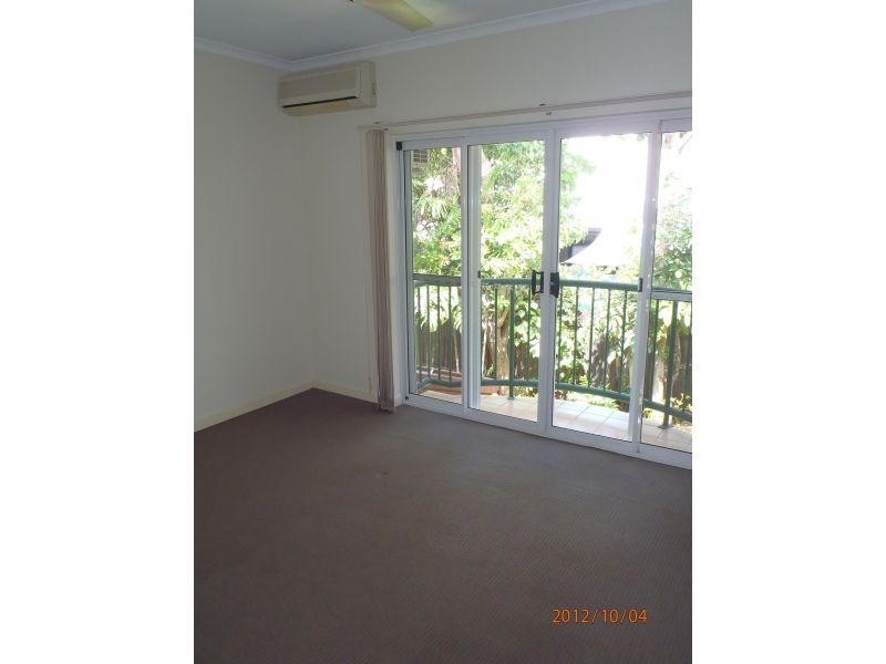 65 McGregor Street, Mooroobool QLD 4870