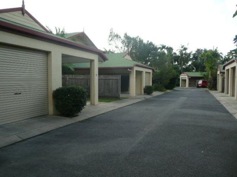 65 McGregor Street, Mooroobool QLD 4870