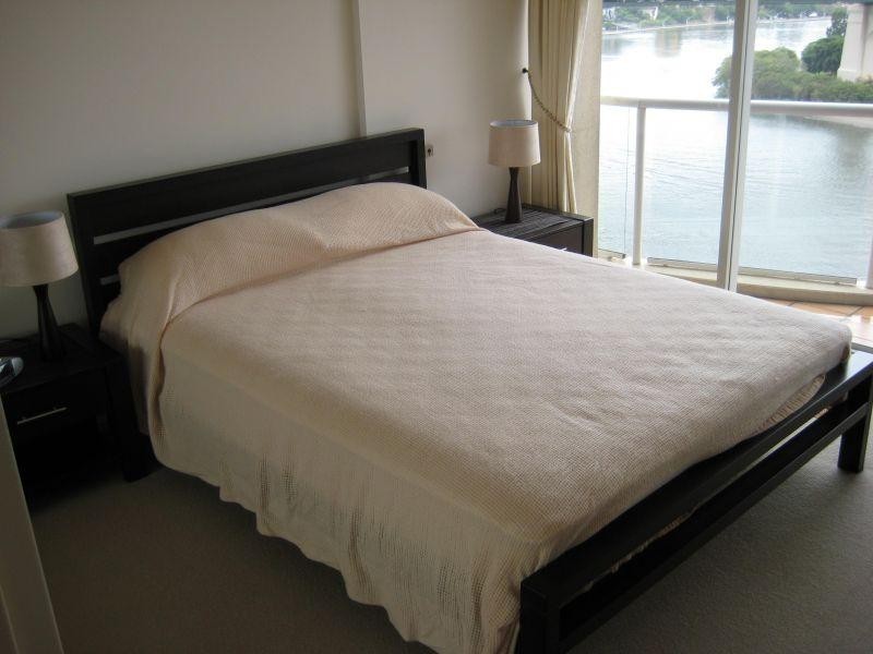 69/32 Macrossan Street, Brisbane QLD 4000