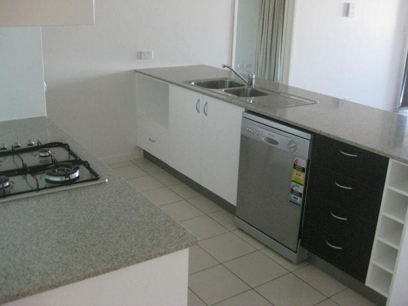 12/24 Allwood Street, Indooroopilly QLD 4068