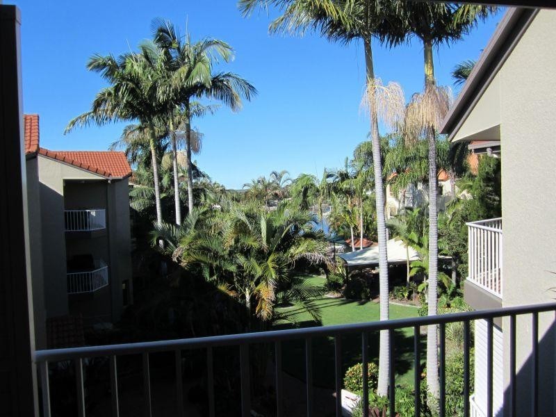 unit 40/22 Jennifer Avenue, Runaway Bay QLD 4216