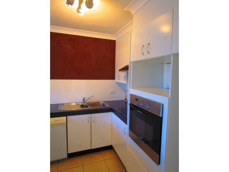 unit 40/22 Jennifer Avenue, Runaway Bay QLD 4216