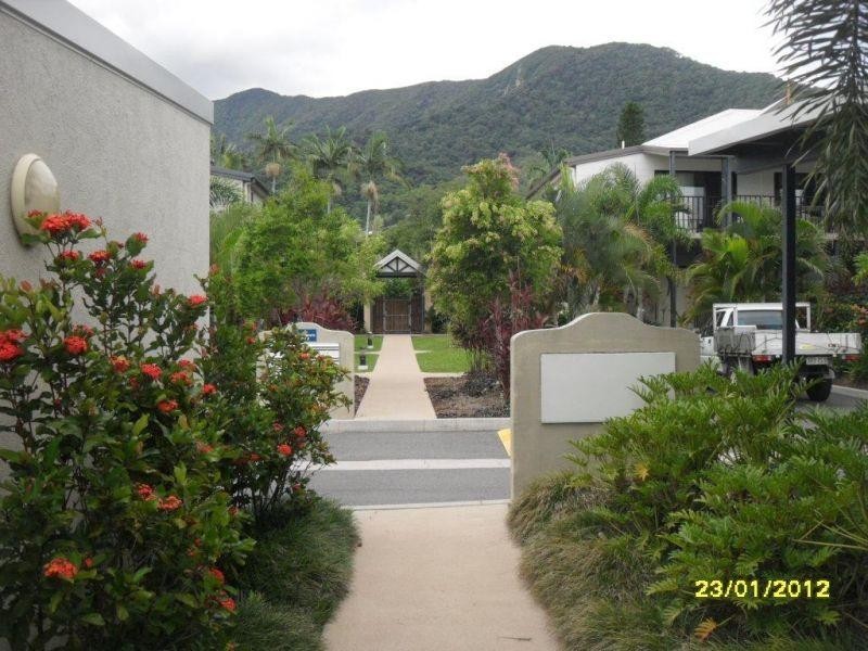 434 Kamerunga Road, Redlynch QLD 4870