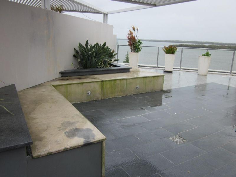Unit 1605/438 Marine Parade, Biggera Waters QLD 4216