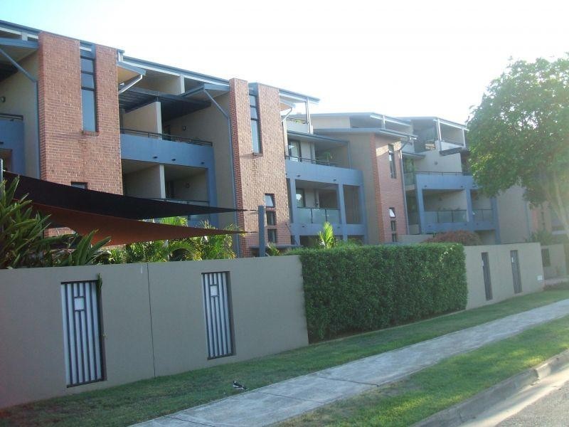 unit 22/20-26 Illawong Street, Chevron Island QLD 4217