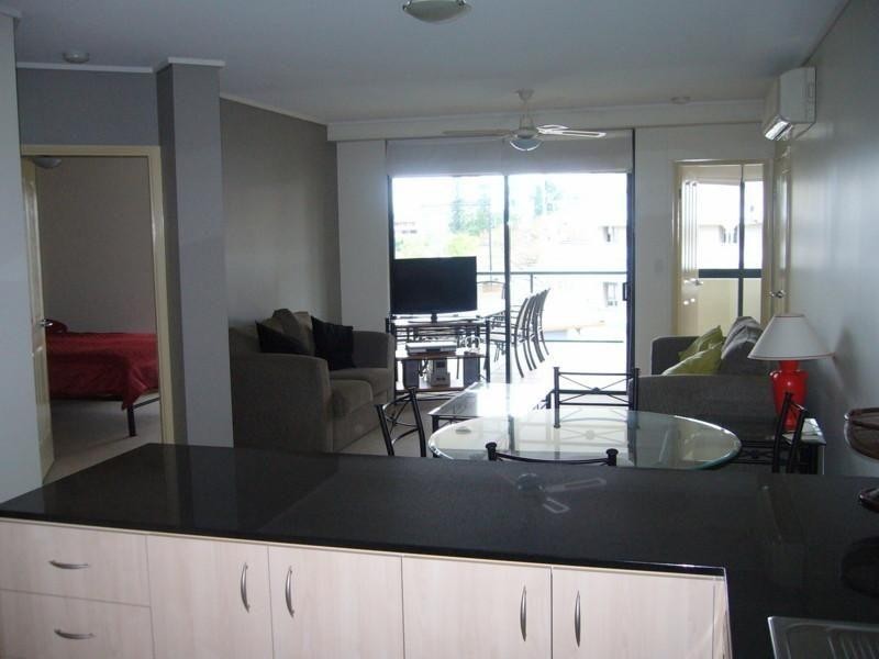 9 Sylvan Road, Toowong QLD 4066