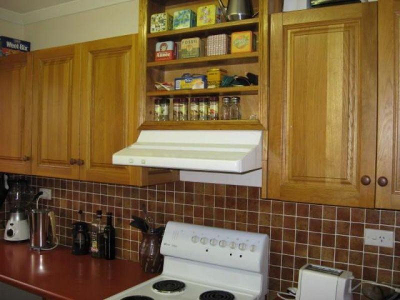 111 Markeri Street, Mermaid Waters QLD 4218