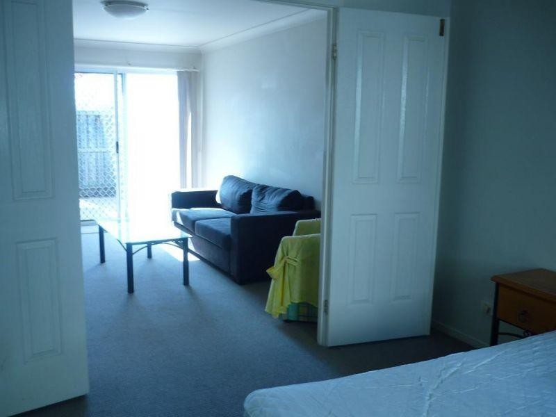 Ashmore QLD 4214