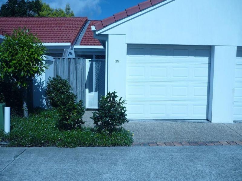 Ashmore QLD 4214