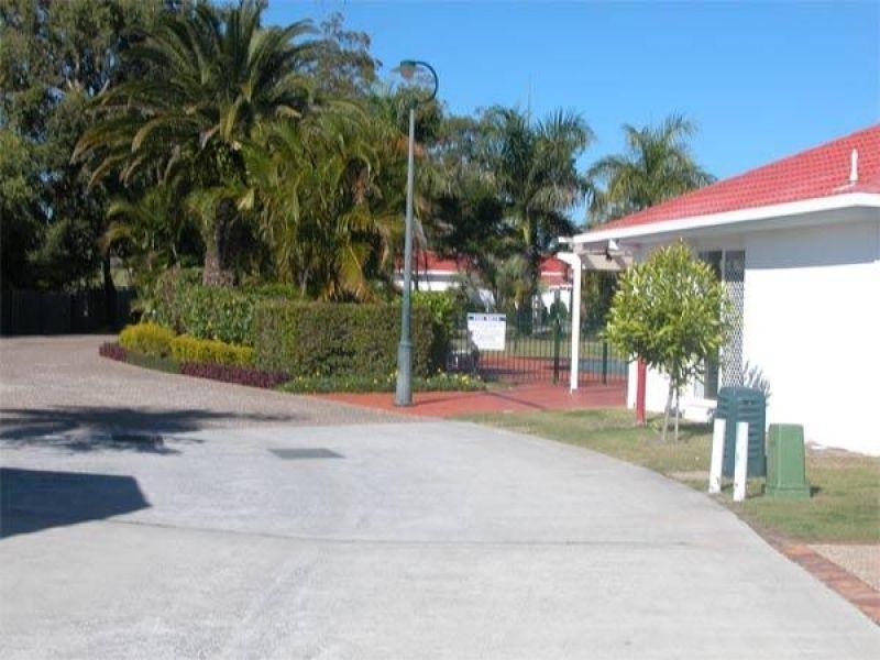 Ashmore QLD 4214