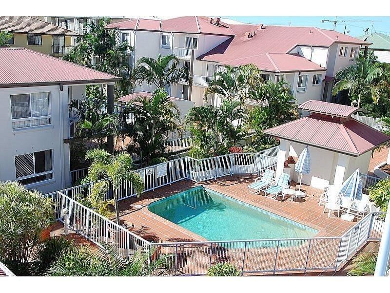 12 Lloyd Street, Southport QLD 4215