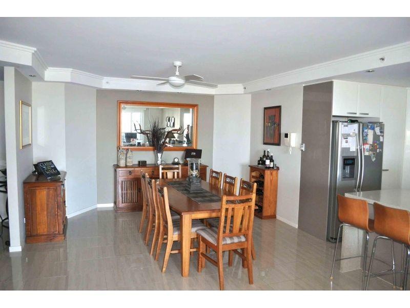 Main Beach QLD 4217