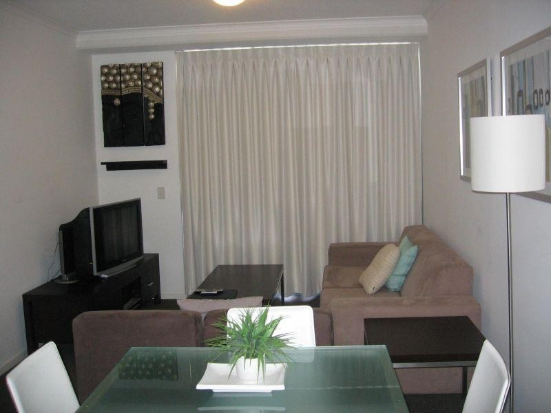 1 Ocean Street, Burleigh Heads QLD 4220