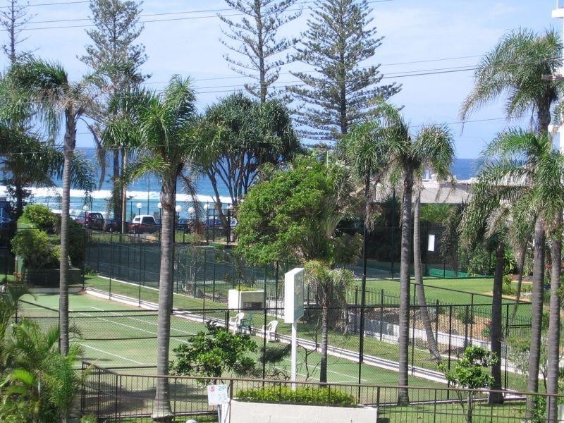 1 Ocean Street, Burleigh Heads QLD 4220