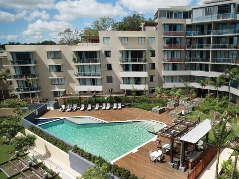 1 Ocean Street, Burleigh Heads QLD 4220