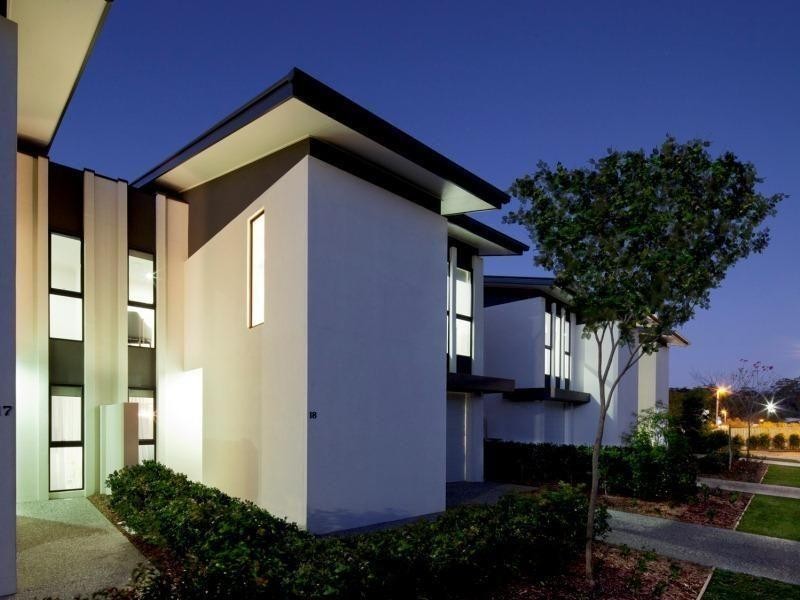 53 Easthill Drive, Robina QLD 4226