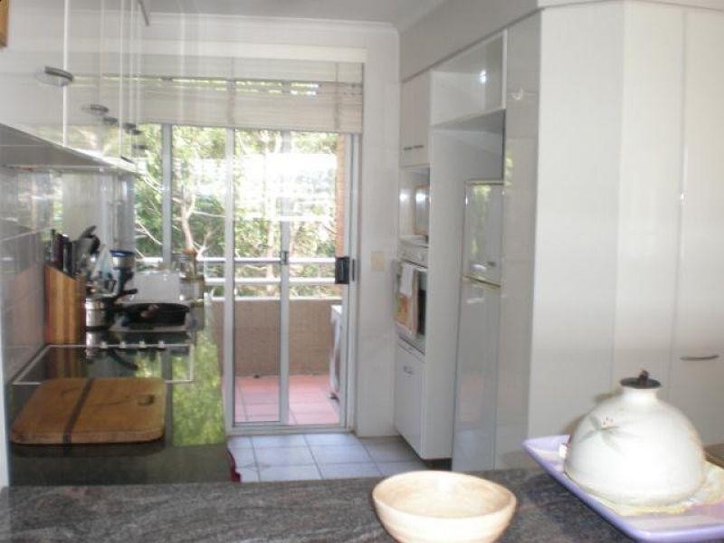 20/135 Macquarie Street, Teneriffe QLD 4005