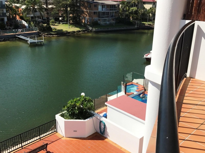 14/12 Paradise Island, Surfers Paradise QLD 4217