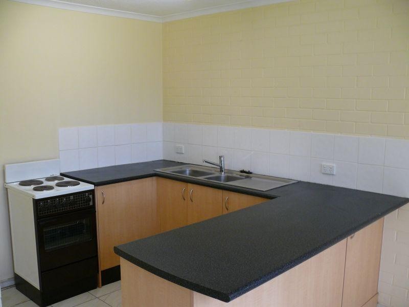40 Murev Way, Carrara QLD 4211