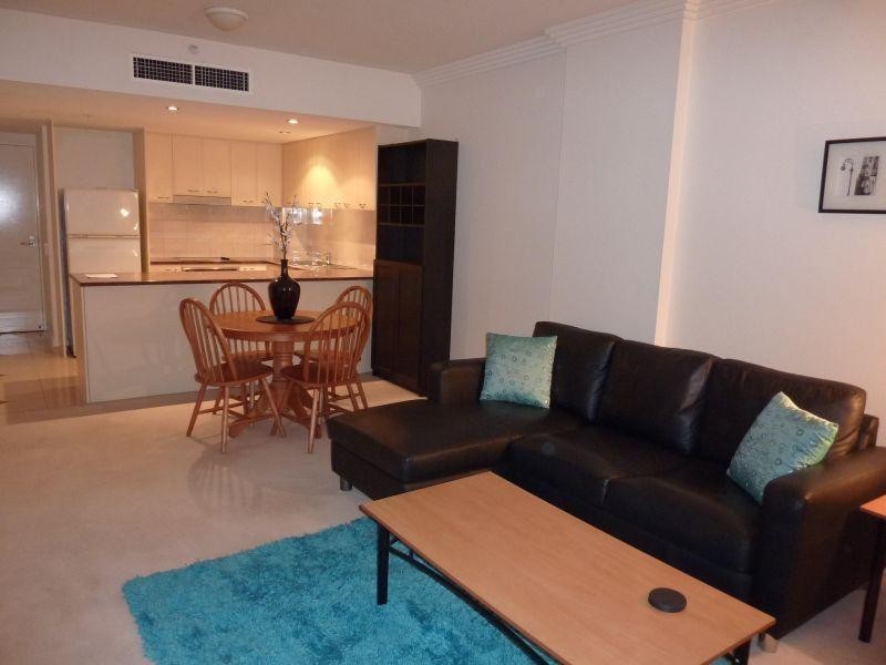 321 Main Street, Kangaroo Point QLD 4169