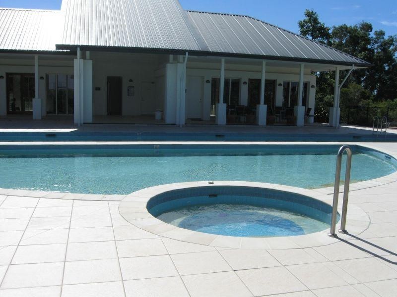 283 Easthill Drive, Robina QLD 4226