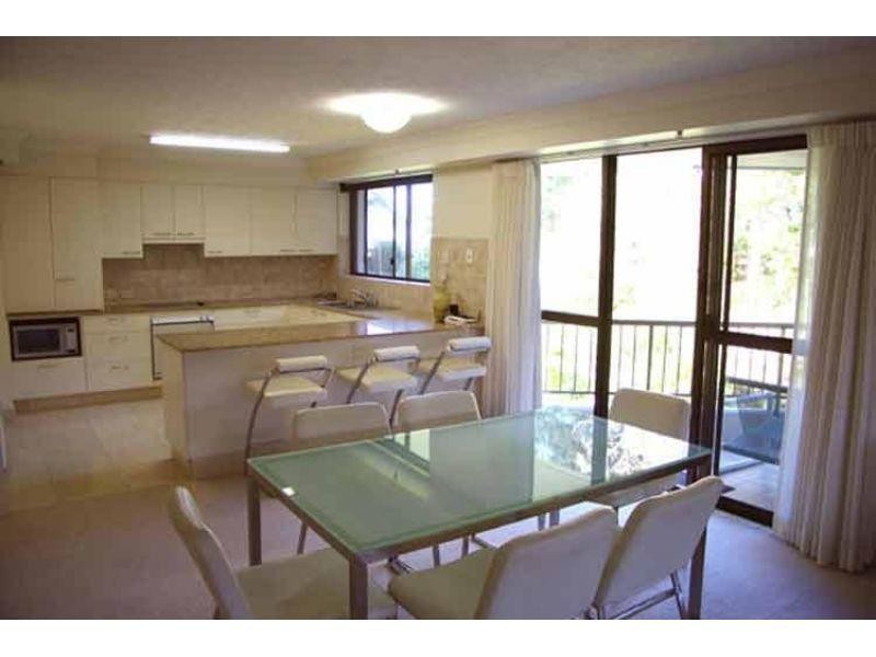 20/45 Hayle Street, Burleigh Heads QLD 4220