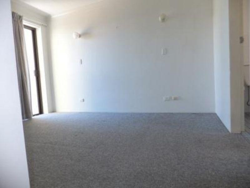 9 Bayview Street, Runaway Bay QLD 4216