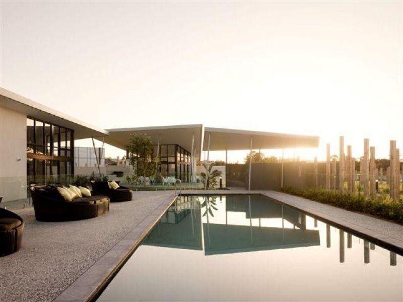 2 Inland Drive, Tugun QLD 4224