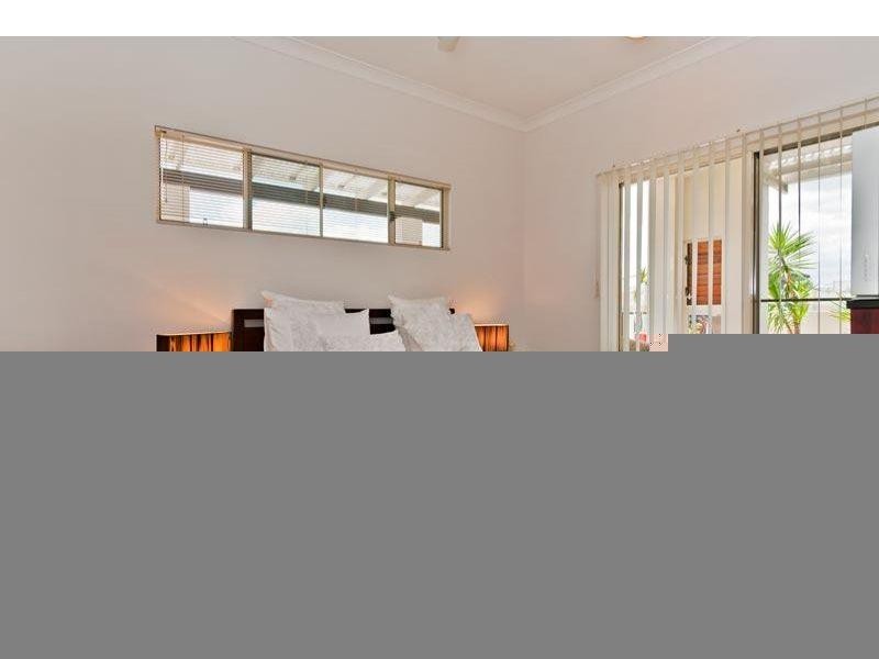 12/79 Spence Street, Cairns QLD 4870