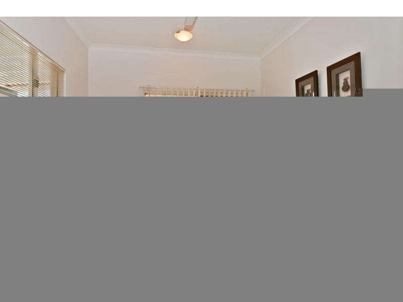 12/79 Spence Street, Cairns QLD 4870