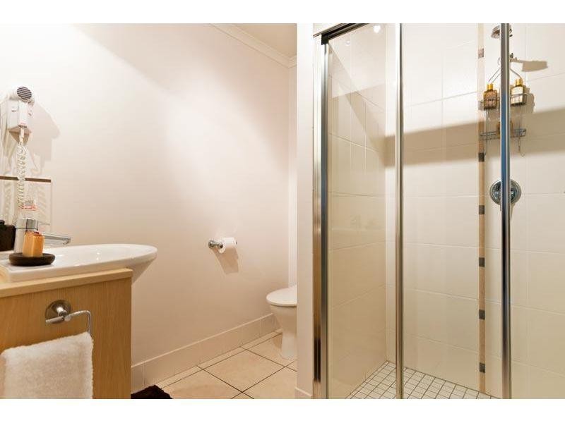 12/79 Spence Street, Cairns QLD 4870