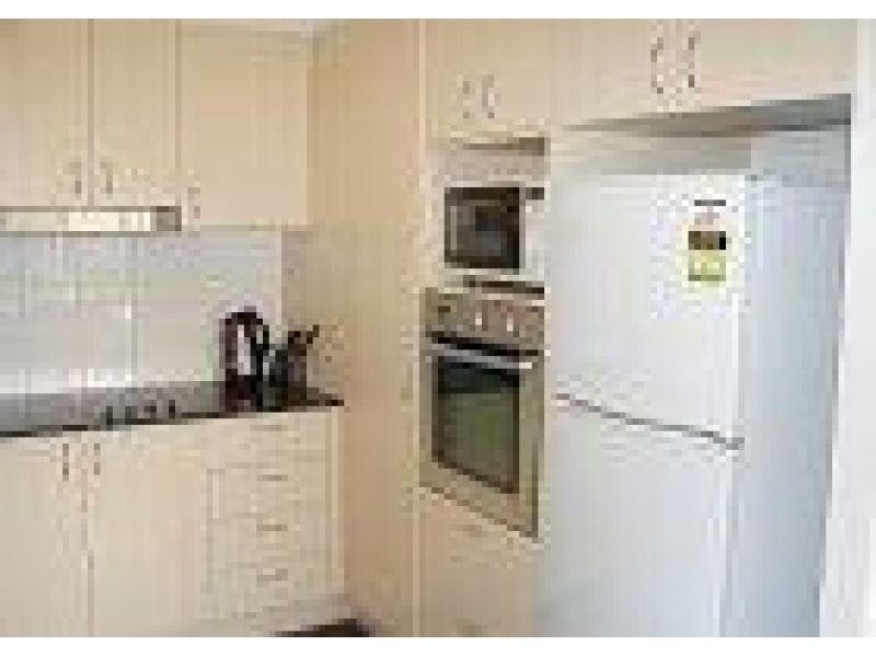 25/6 Fifth Avenue, Burleigh Heads QLD 4220