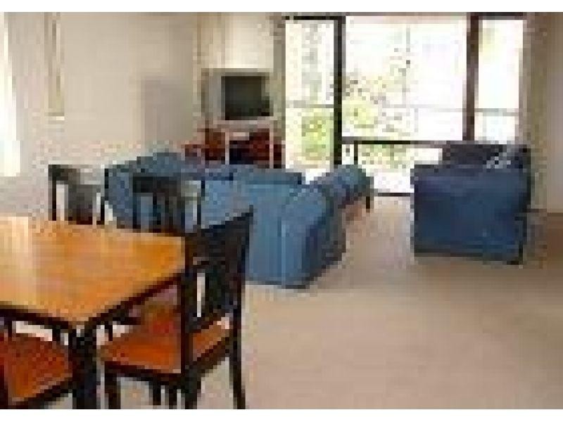 25/6 Fifth Avenue, Burleigh Heads QLD 4220