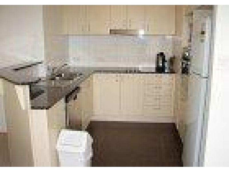 25/6 Fifth Avenue, Burleigh Heads QLD 4220