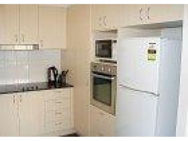 25/6 Fifth Avenue, Burleigh Heads QLD 4220