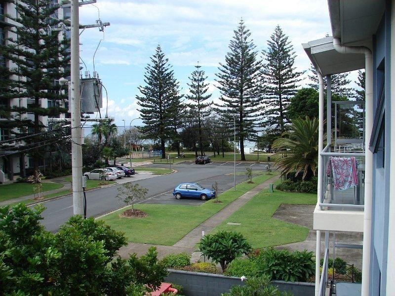 35/6 Fifth Avenue, Burleigh Heads QLD 4220