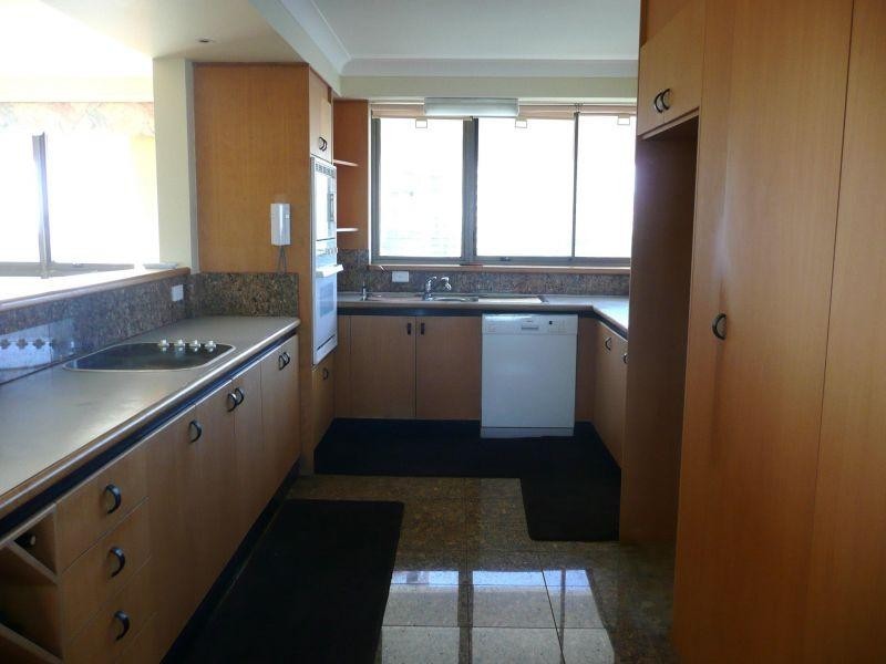 39/18 Commodore Drive, Paradise Waters QLD 4217