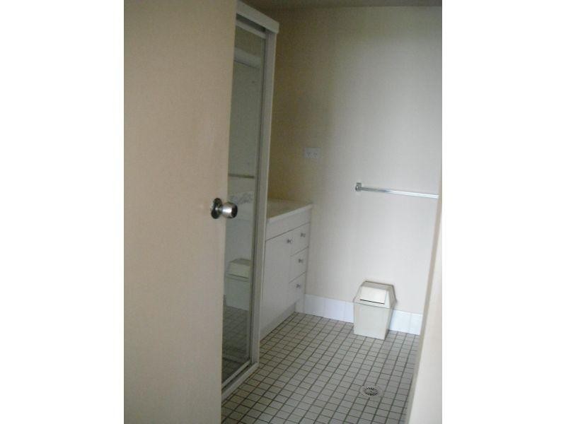 11-13 Fairway Drive, Clear Island Waters QLD 4226