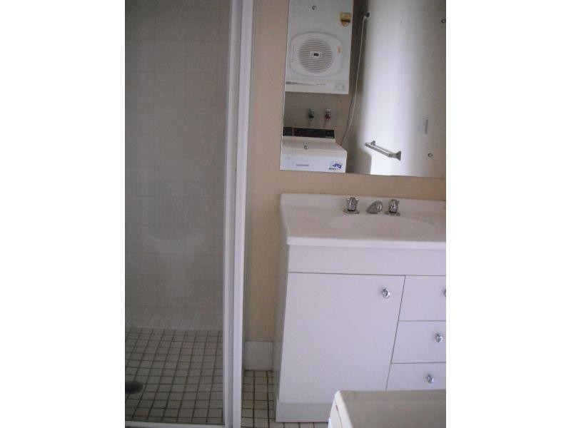 11-13 Fairway Drive, Clear Island Waters QLD 4226